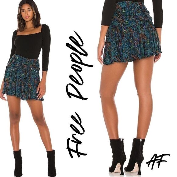 FREE PEOPLE SATURDAY SUN MINI SKIRT - Picture 1 of 15